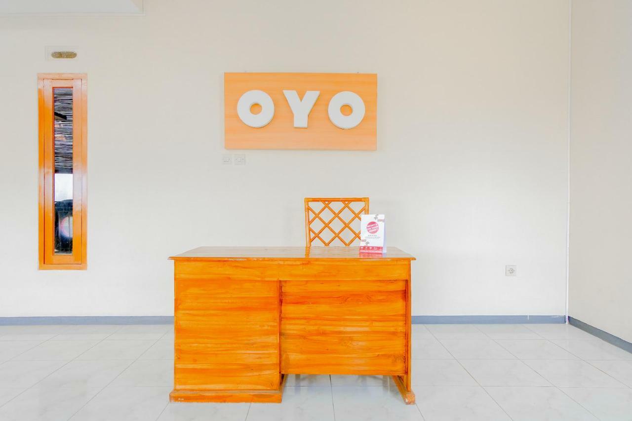 Oyo 605 Queen Homestay Batu  Exteriör bild